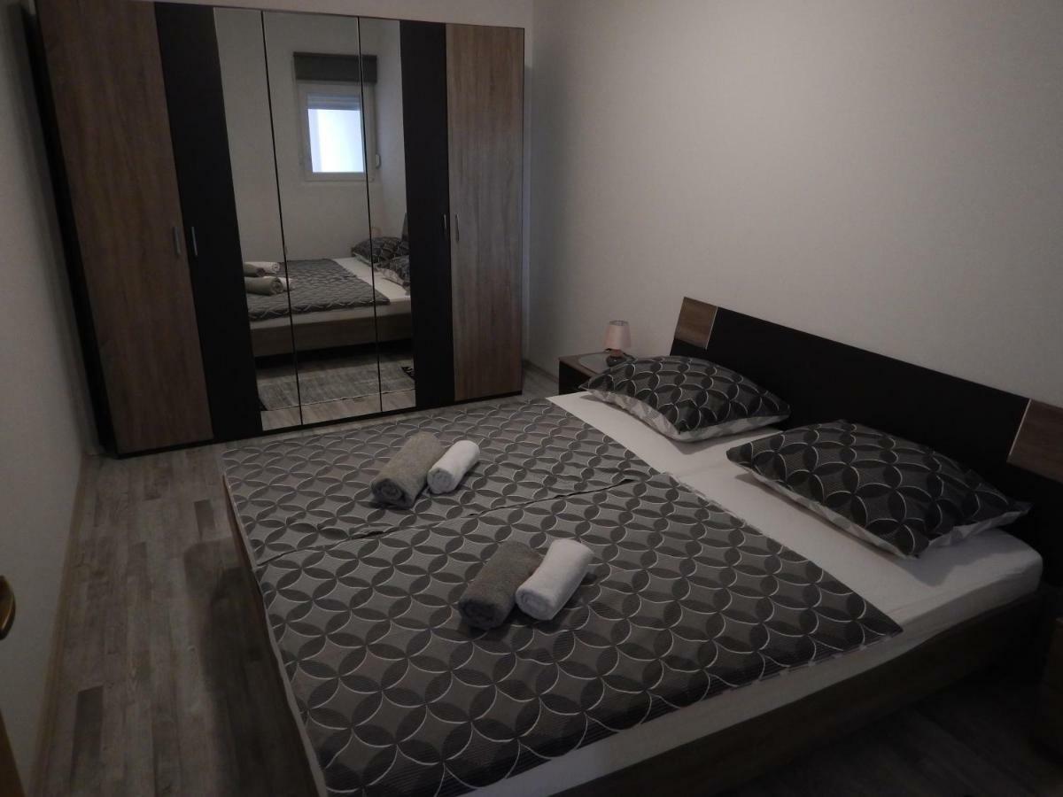 Apartman Ivankovic*** 普拉 外观 照片