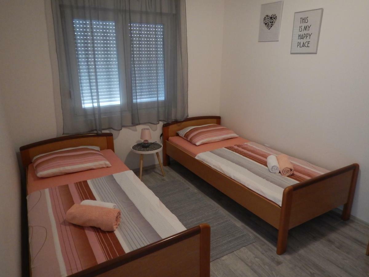 Apartman Ivankovic*** 普拉 外观 照片